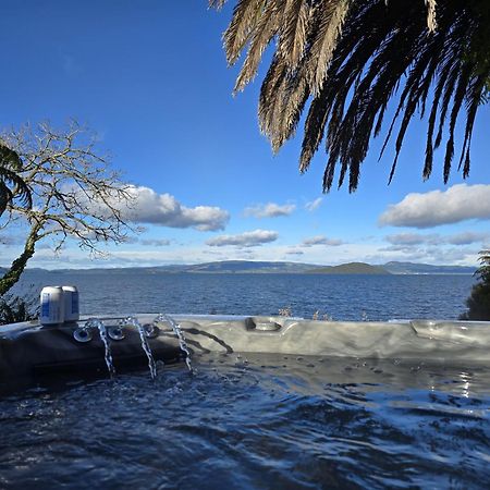 Lake Haven - On The Lakefront Hamurana エクステリア 写真