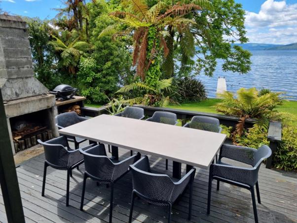 Lake Haven - On The Lakefront Hamurana エクステリア 写真